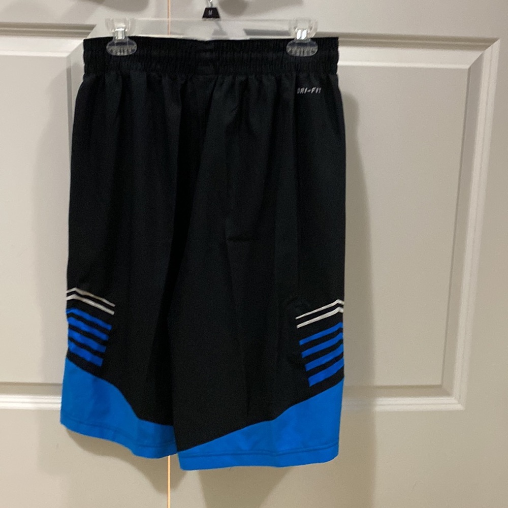 Mike shorts - Picture 2 of 3